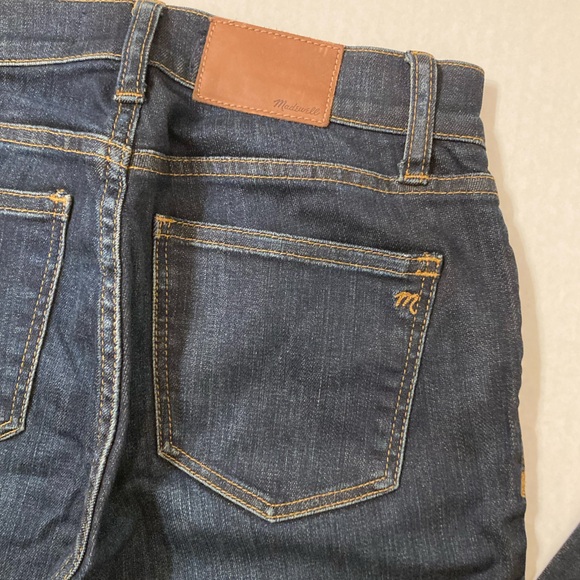 Madewell | Women’s Mid-Rise Skinny Skinny Jeans - Picture 6 of 12